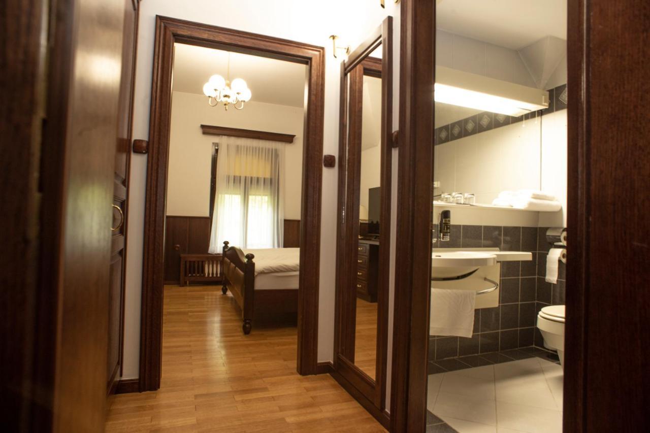 Vila Herberstein Velenje Oda fotoğraf